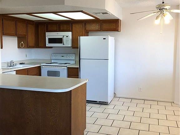 5th image of 1013 Sulphur Springs Ln Unit 202