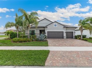 12279 Sussex St, Fort Myers, FL 33913