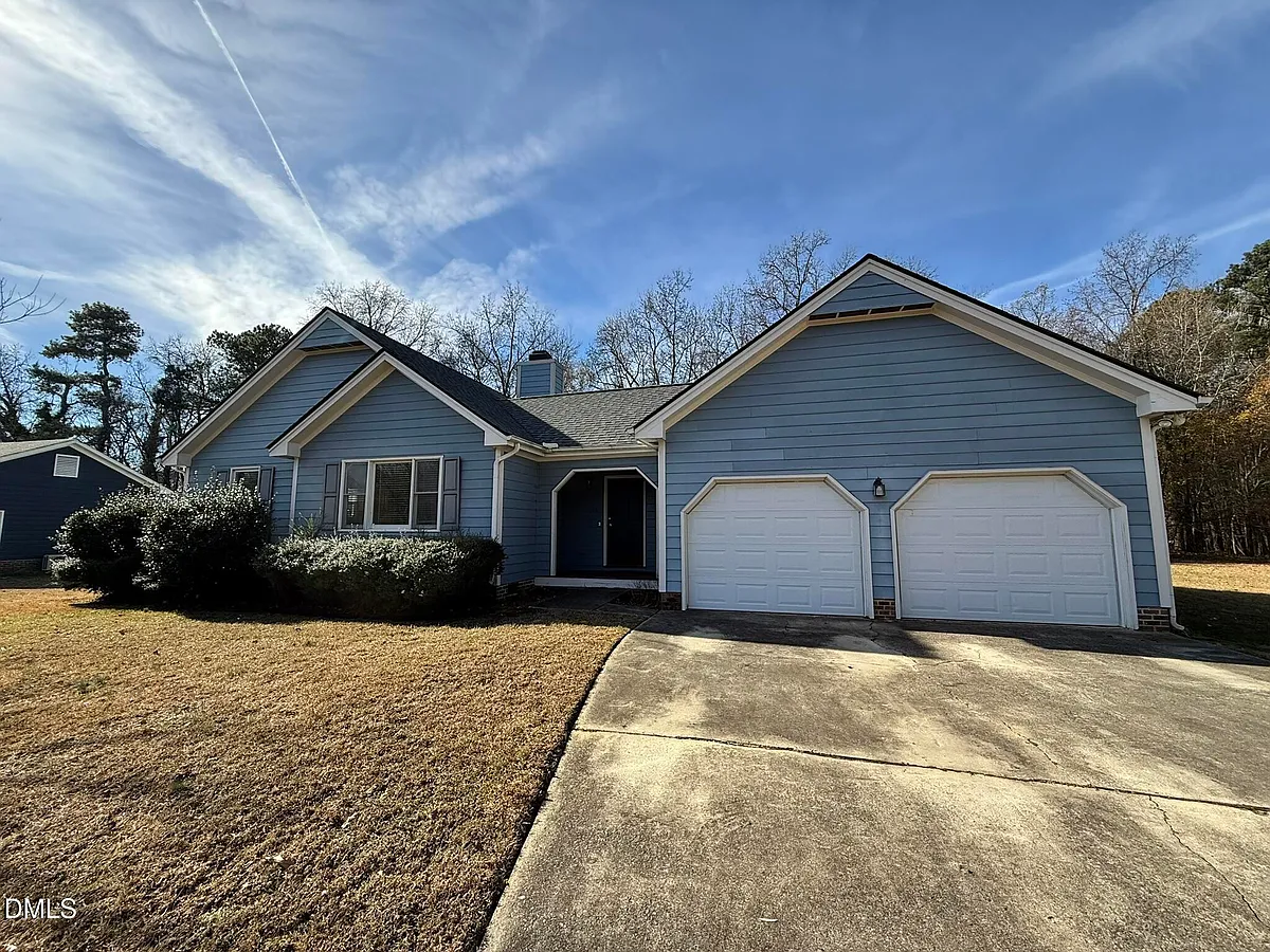 Building Photo - 405 Avent Cir