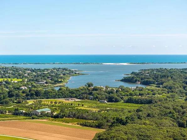 175 Accabonac Rd, East Hampton, NY 11937