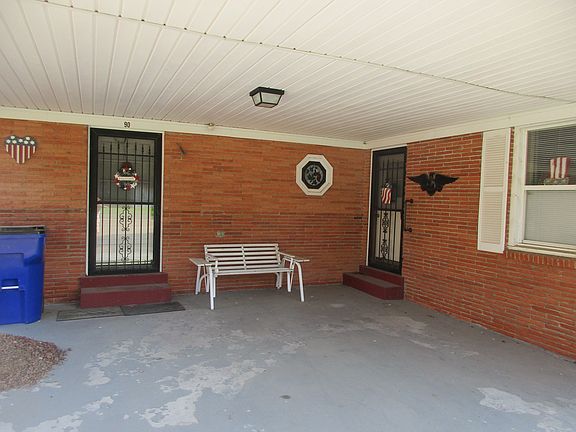 3rd image of 90 Willard Ave