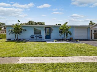 3672 Bahama Rd, Palm Beach Gardens, FL 33410