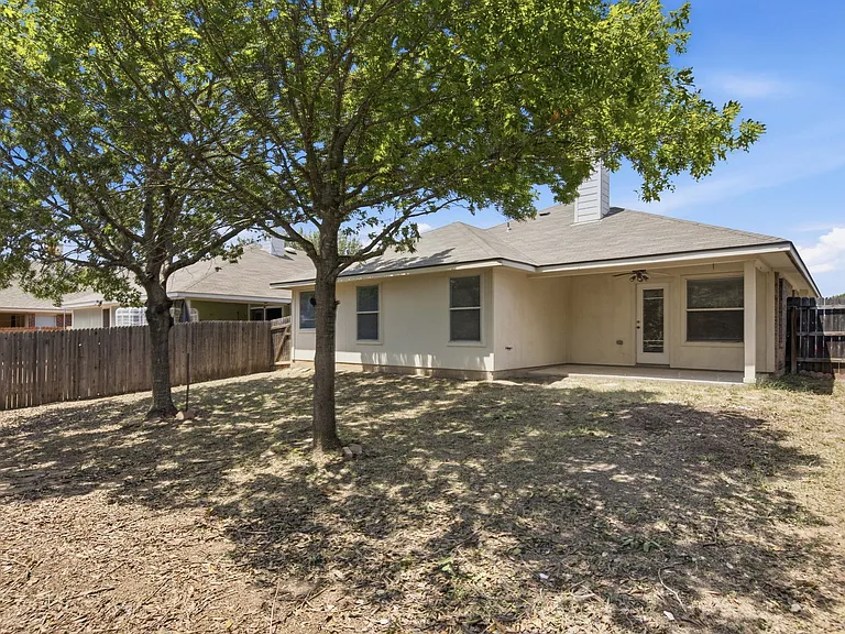 417 River Crossing Trl — Photo 29