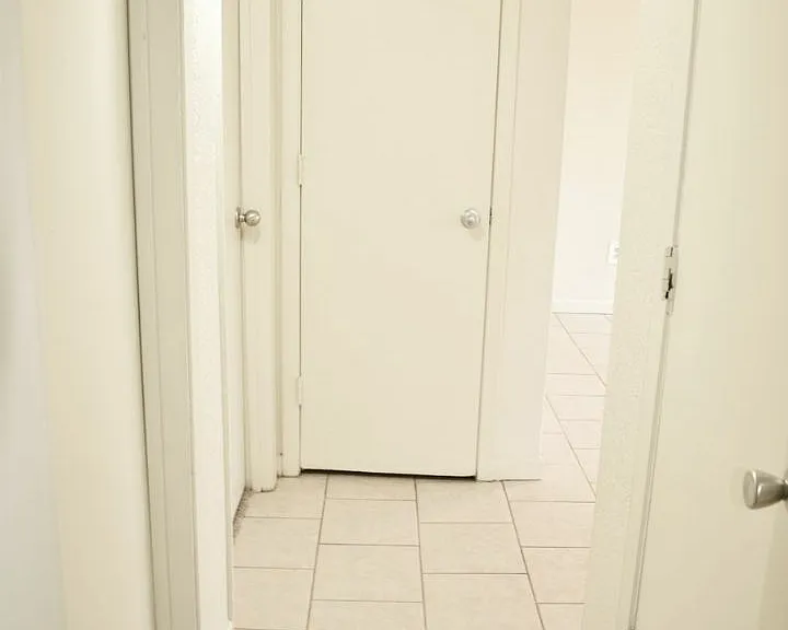 131 Legendary Ln — Photo 2