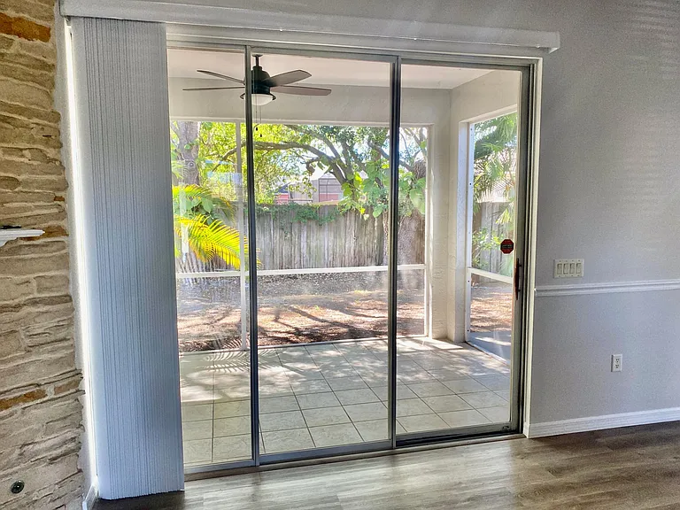 5477 Ashton Manor Dr — Photo 15