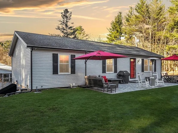 8 Stevens Ave, Middleton, MA 01949