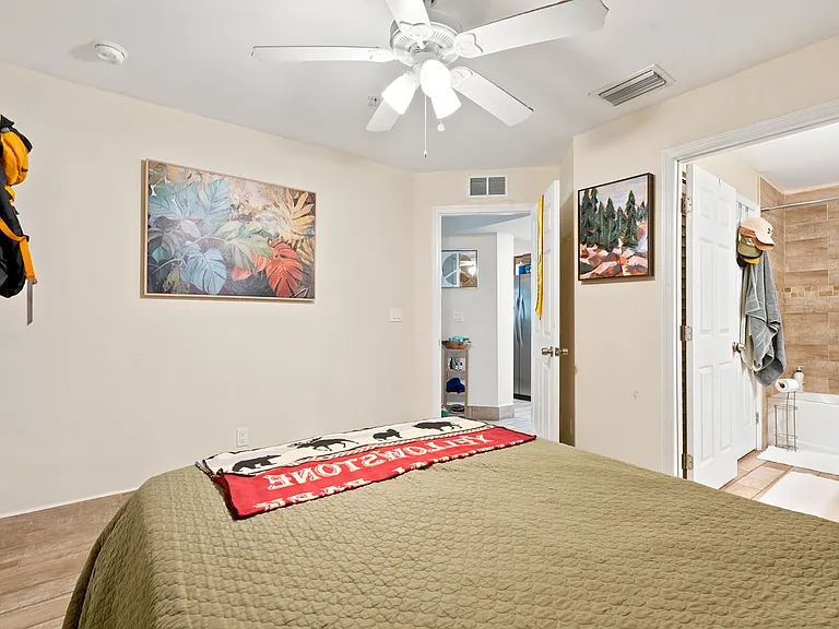 8642 Mallard Reserve Dr #101 — Photo 20