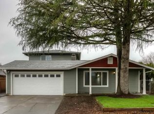 4739 Mall Ct NE, Salem, OR 97305