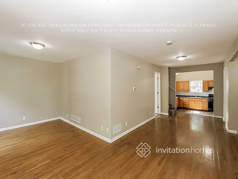 783 E Galena Blvd — Photo 4