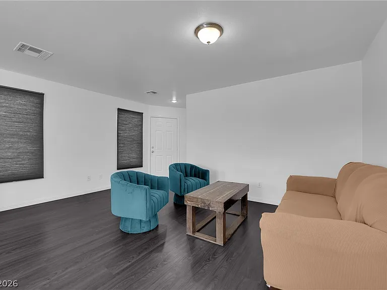 5079 Desert Dandelion Ct — Photo 6