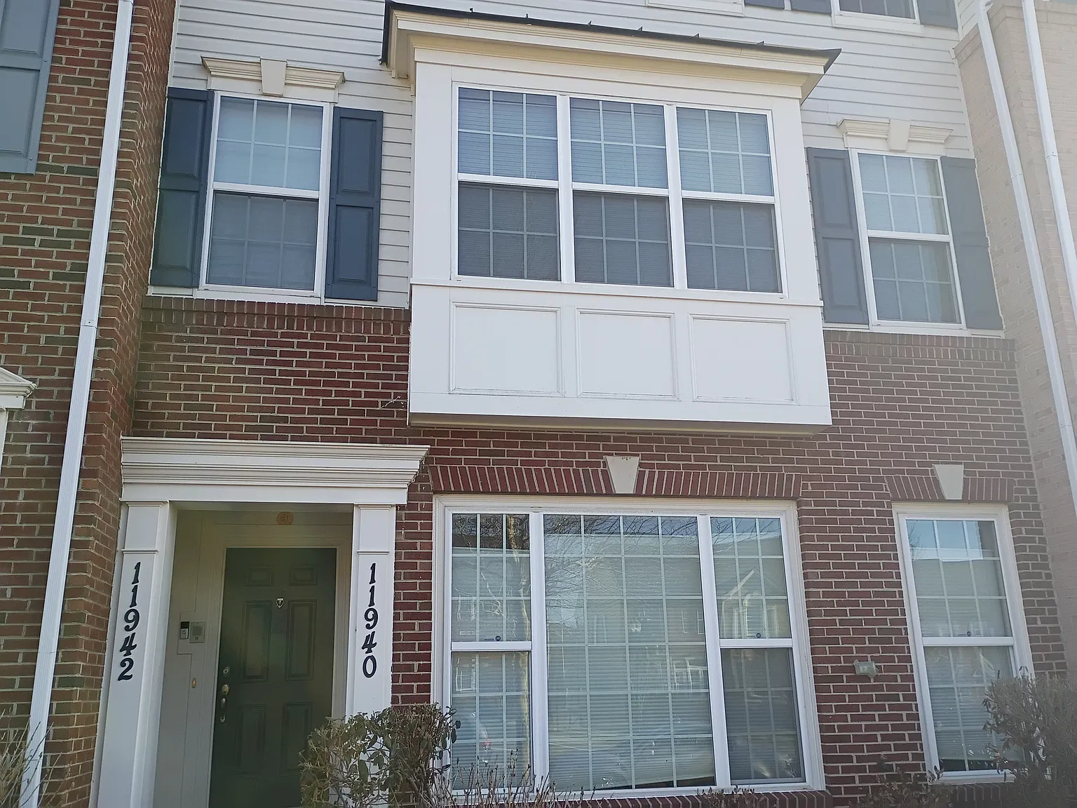2 bed, 2.5 bath, 1730 sqft, $2,800 — Photo 2