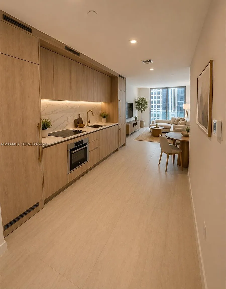 1 bed, 1.0 bath, $4,200 — Photo 1