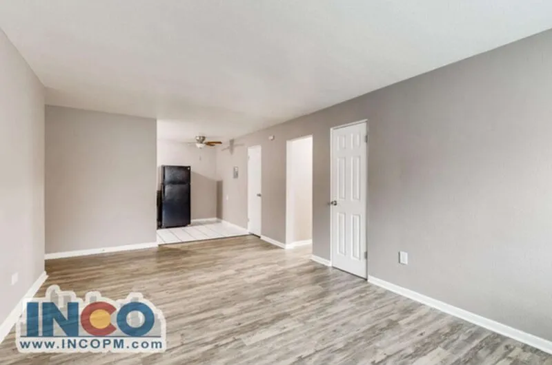 Move In Special! $0 Deposit $0 App Fee! Spacious 1 Bedroom 1 Bathroom Apartment Near Downtown Little — Photo 4