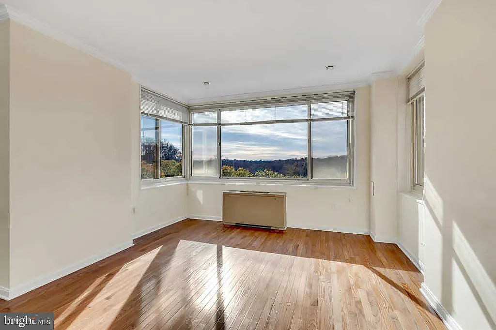 1 bed, 774 sqft, $2,600 — Photo 2
