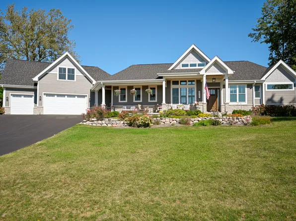 5N107 Burr Rd, Saint Charles, IL 60175