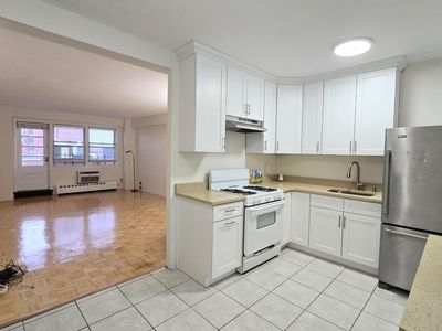 160-10 89 Avenue #9A, Jamaica, NY, 11432