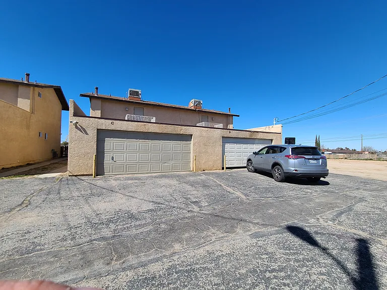 15746 Sequoia St #C — Photo 2