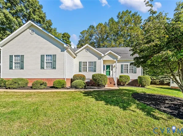12224 Hollow Oak Ct, Midlothian, VA 23112