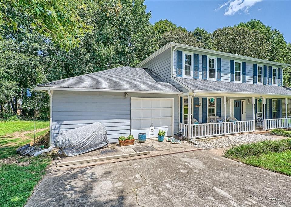 5666 Longbow Dr Stone Mountain GA Zillow Apartments for Rent in