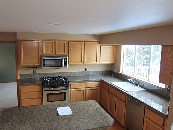 Sun Drenched Gourmet Kitchen