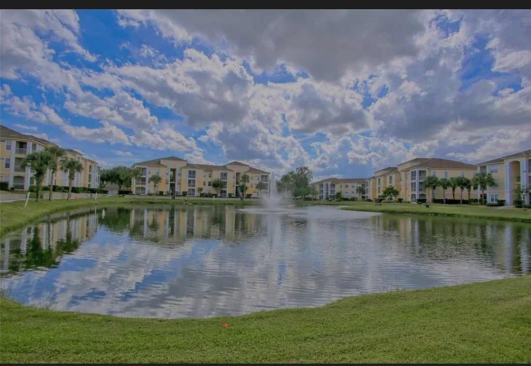 3 bed, 2.5 bath, 1583 sqft, $2,250 — Photo 2