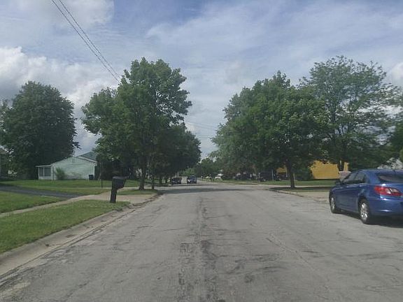 5th image of 3172 Framington Dr