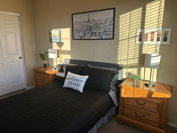 New Mattress Firm Bed with Nightstands and Lamps!