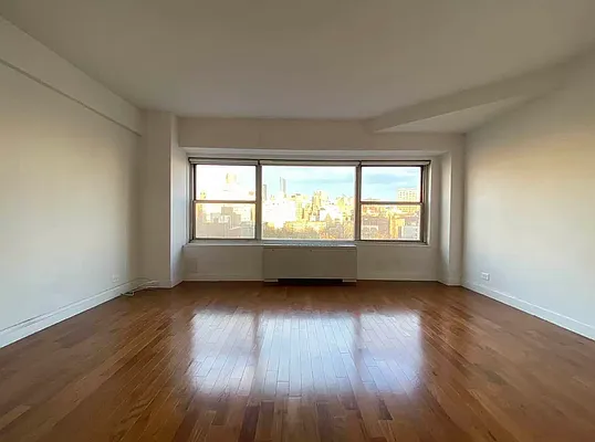 Rented by Compass | media 10