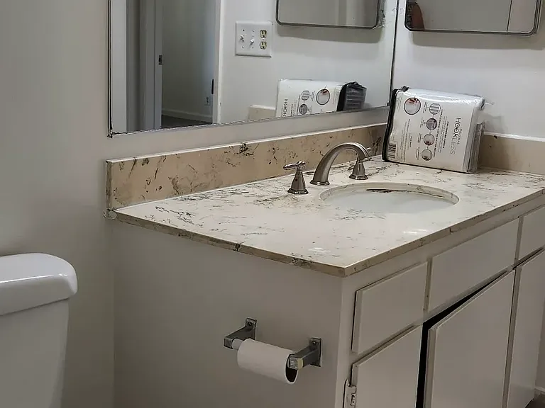 545 N Taylor Ave #16 — Photo 17