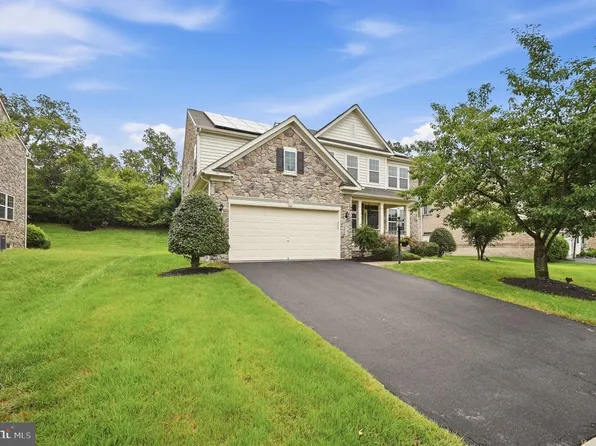 8089 Tysons Oaks Ct, Gainesville, VA 20155