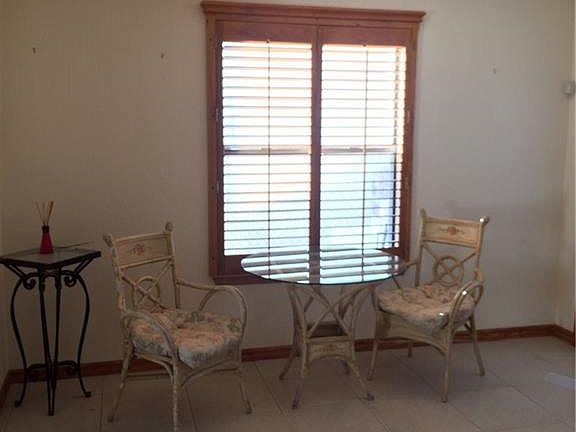 4th image of 533 Merriman Dr