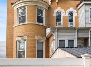 8786 115th Street, Richmond Hill, NY 11418