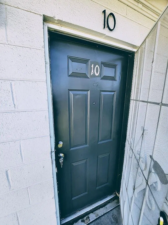 1 bed, 700 sqft, $1,050 — Photo 3
