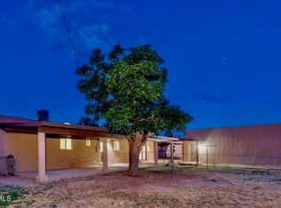3026 Los Arenales St, Las Cruces, NM 88046