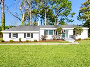 2300 Plantation Dr, Virginia Beach, VA 23454
