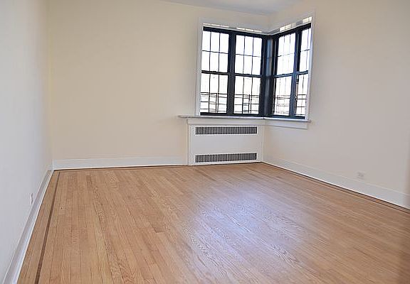 4th image of 570 Fort Washington Ave #72B