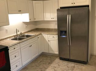 2 E Locust St APT 2, Mount Holly Springs, PA