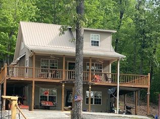 647 Ludlum Dr, Hayesville, NC 28904