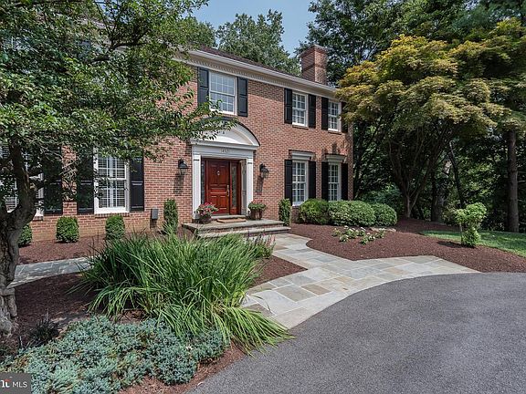 3rd image of 14521 High Meadow Way