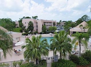 190 Turtle Lake Ct APT 304, Naples, FL 34105