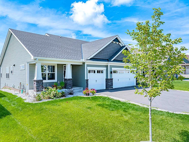 1430 Nutmeg Cir — Photo 47