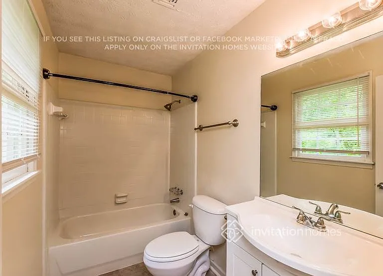 3324 Timber Hollow Ct — Photo 20