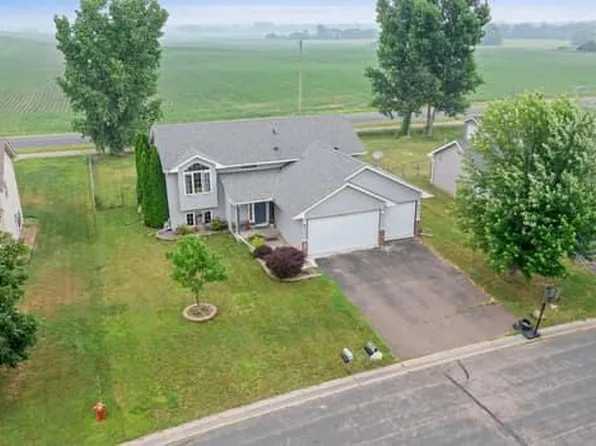 219 Quail Dr, Montrose, MN 55363