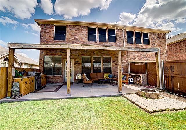 1st image of 13383 Bavarian Dr