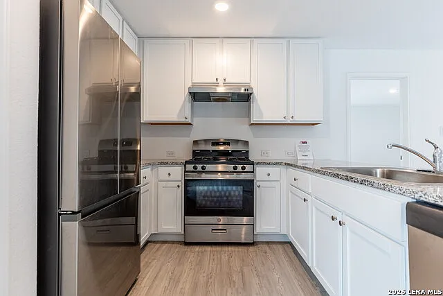 4136 Cove Fls — Photo 10