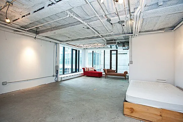 Sold by Compass | media 9