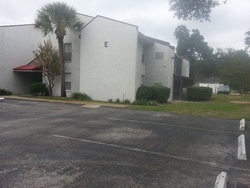 1st image of 100 E Kentucky Ave APT E2