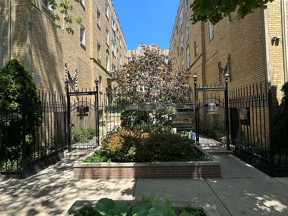 1st image of 840 W Ainslie St APT C1
