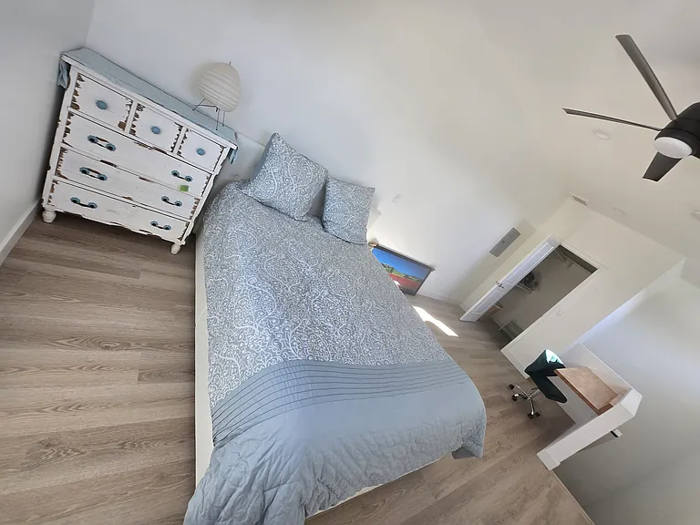 4485A California Ave — Photo 6
