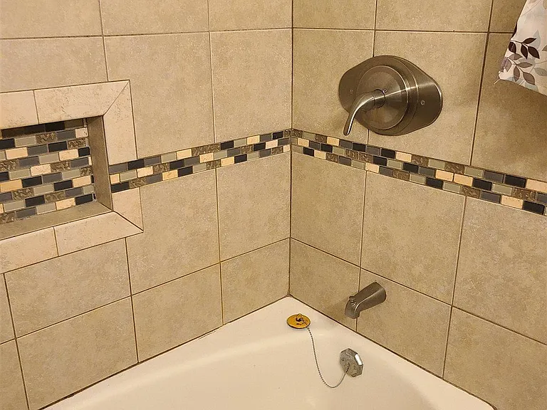 6666 Allyn Way — Photo 14